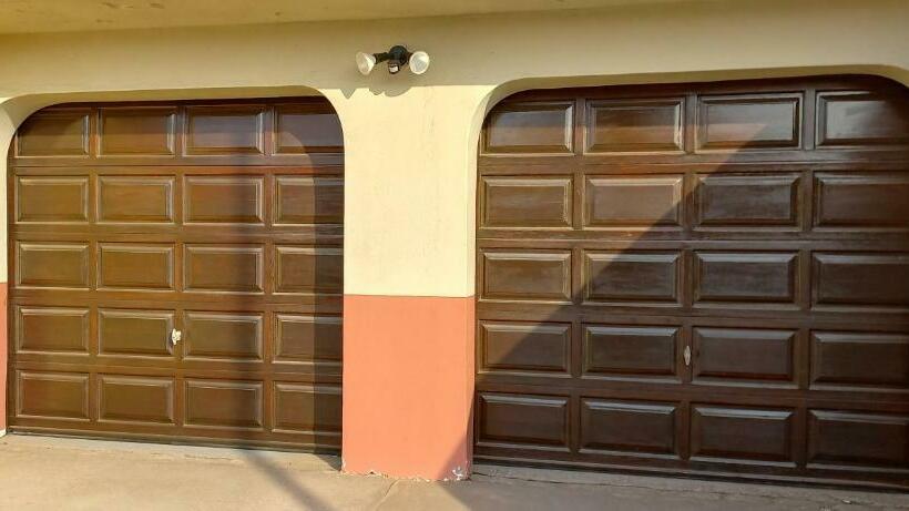 پانسیون Mucha Airbnb