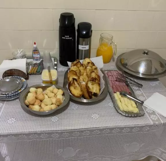 ホテル Pousada Boa Noite