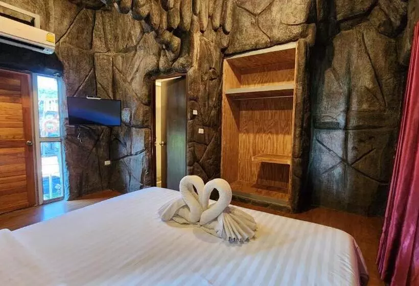 Lomakeskus บ้านไร่ วรรณ วาลย์ รีสอร์ท