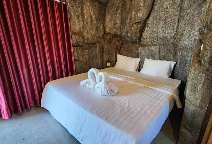 Lomakeskus บ้านไร่ วรรณ วาลย์ รีสอร์ท