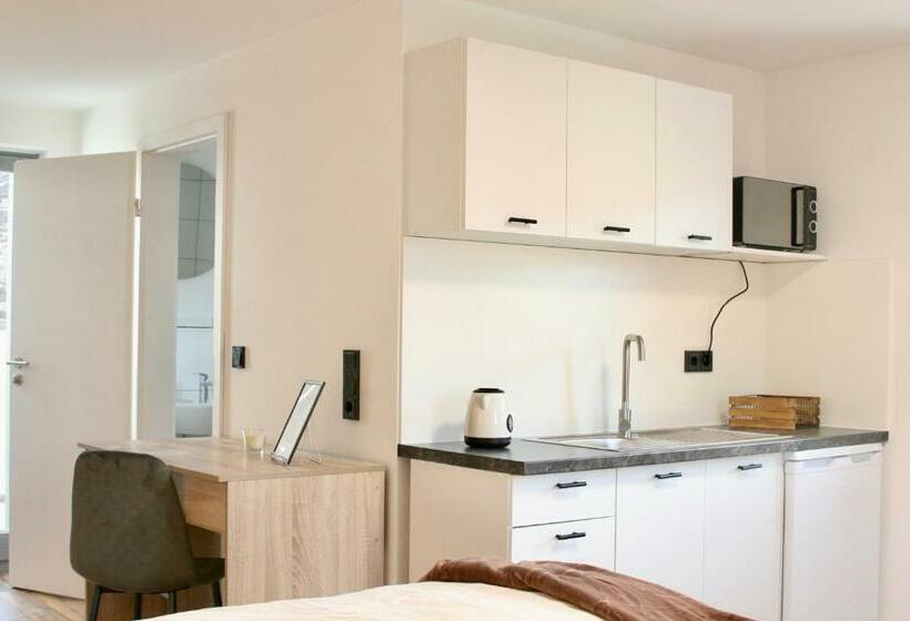 The Manhattan A Boutique Hotel By American Ease