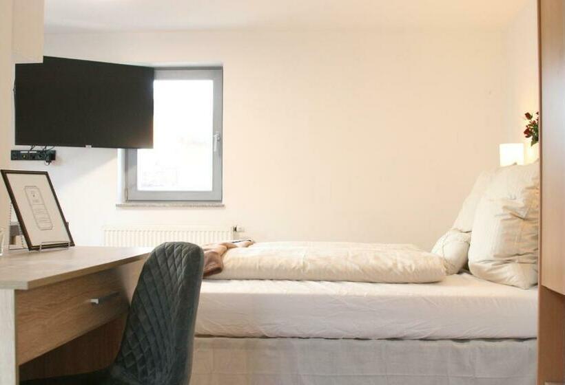 The Manhattan A Boutique Hotel By American Ease