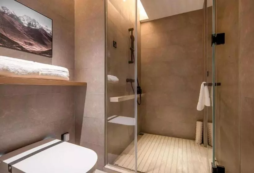 Atour Hotel Jiaojiang Taizhou