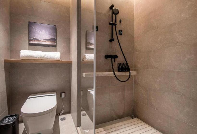 Atour Hotel Jiaojiang Taizhou