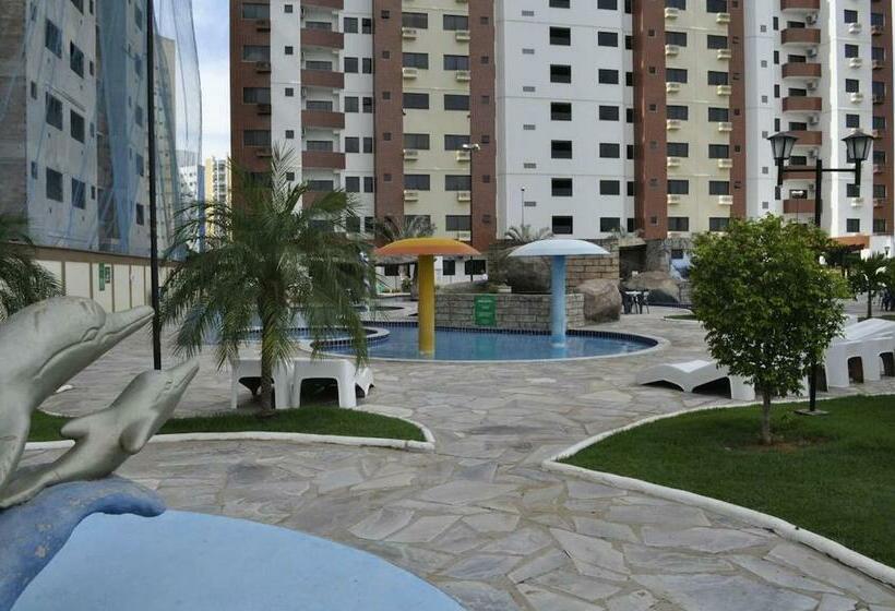 酒店 Golden Dolphin Supreme