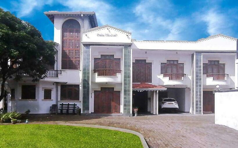 ペンション Lords Inn