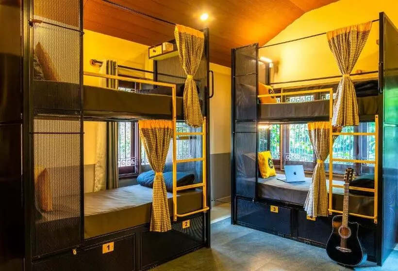 The Hosteller Chikmagalur
