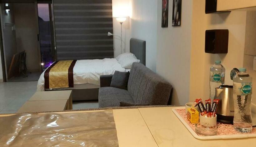 Al Raha Village Aqaba