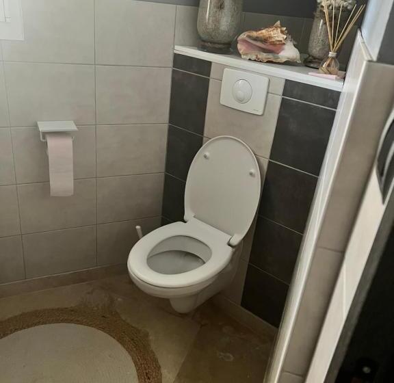 مبيت وإفطار Chez Saliha Et Serge