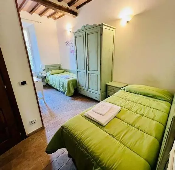 تختخواب و صبحانه Podere La Miniera Relax & Food
