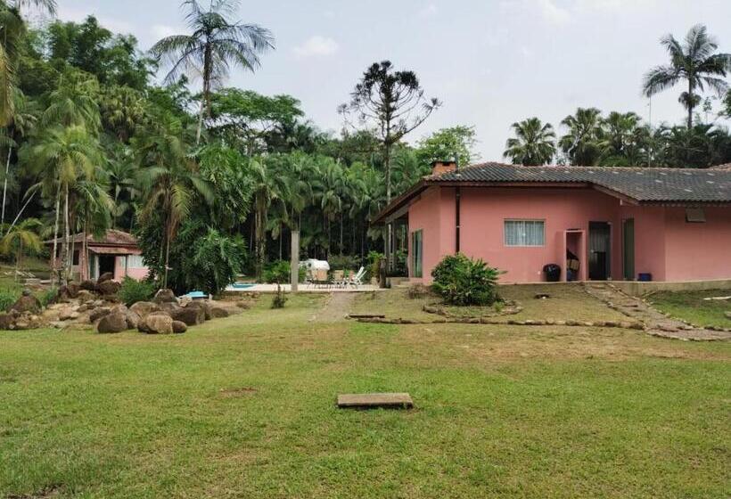 Bed & Breakfast Pousada Morretes Arraial