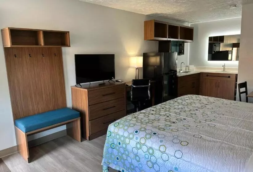 Hotelli Hometowne Studios By Red Roof Georgetown, Ky