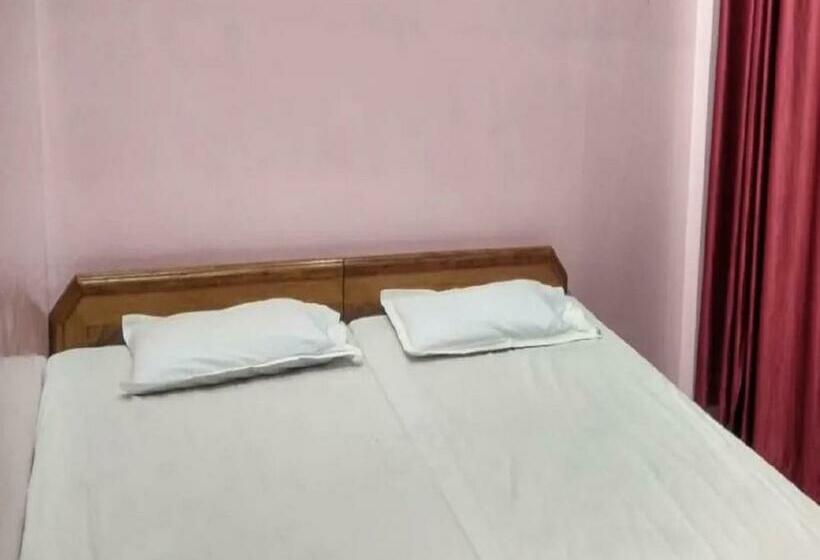 Hotel Shree Ganesh, Jhansi