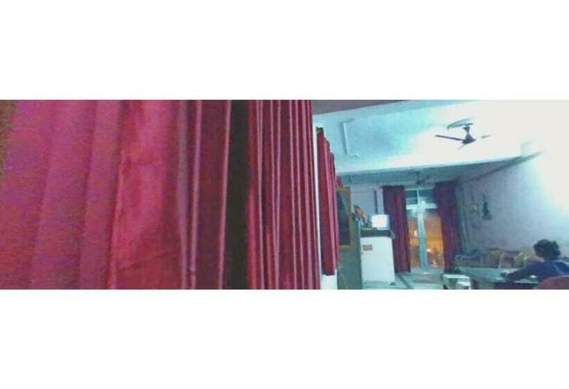 Hotel Shree Ganesh, Jhansi