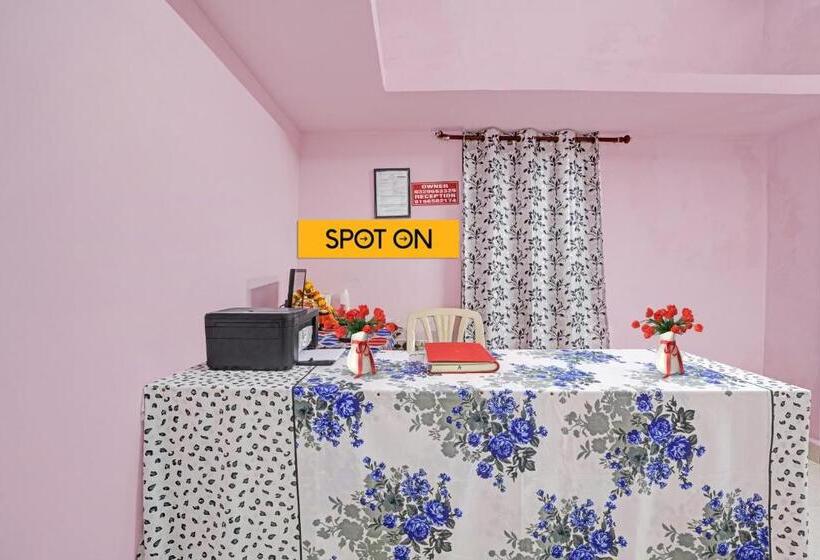 ホテル Spot On Sk Star