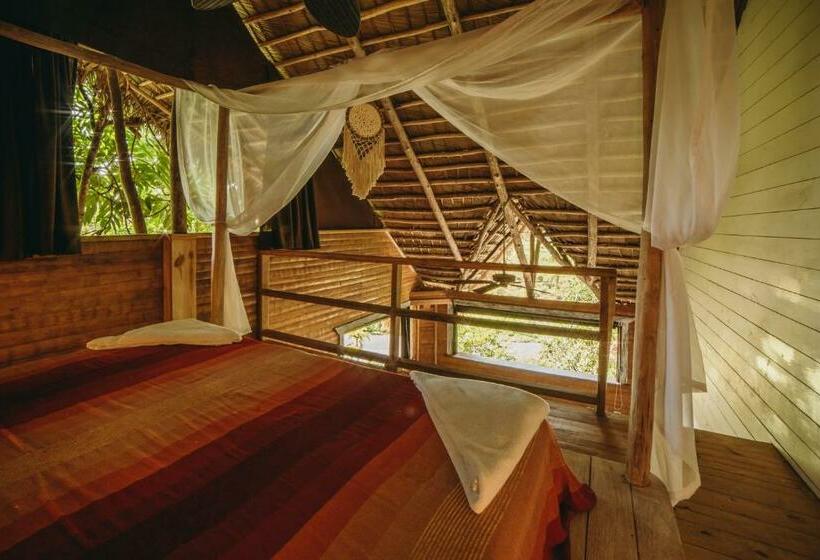 هتل Unique Exotic