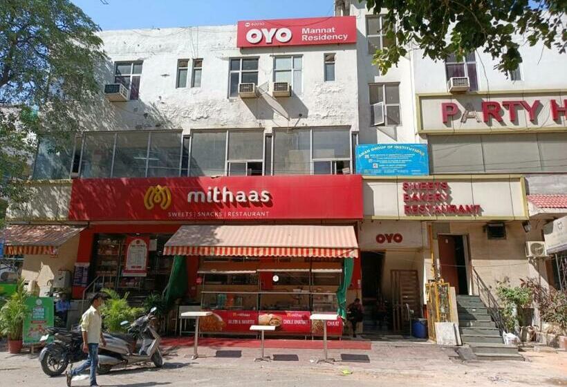 Bed and Breakfast Mannat Residency