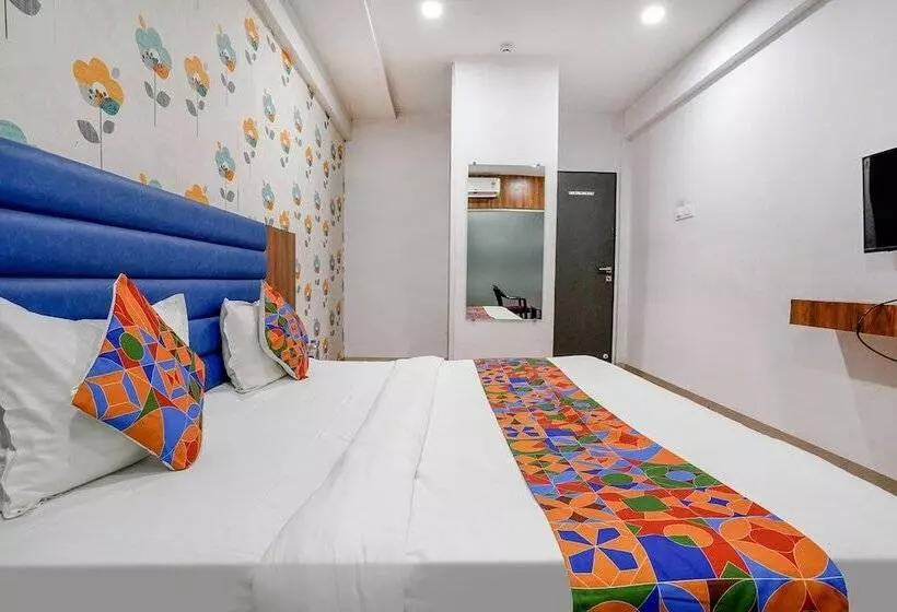 Fabhotel The Valentine   Udhna Road