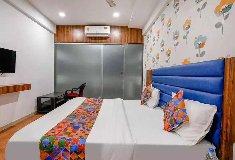 Fabhotel The Valentine   Udhna Road