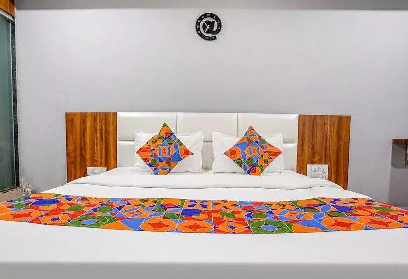 Fabhotel The Valentine   Udhna Road