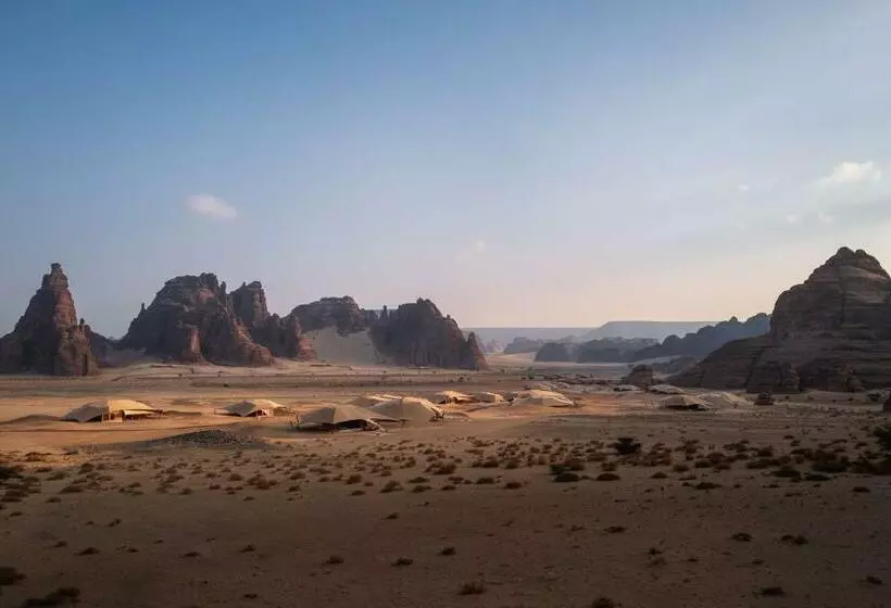 هتل Banyan Tree Alula