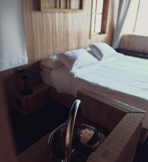 فندق & Café Bauda