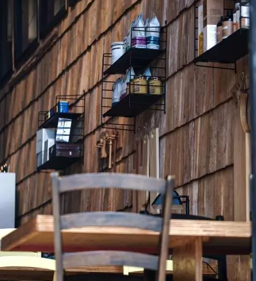 ホテル & Café Bauda