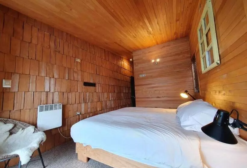 ホテル & Café Bauda