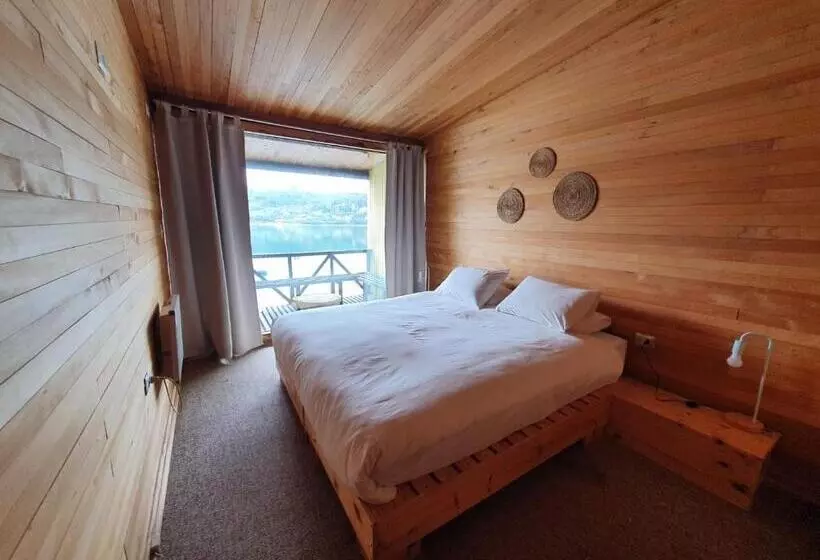 ホテル & Café Bauda