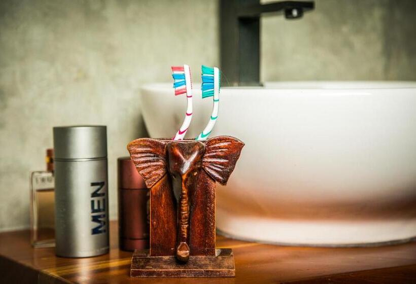 호텔 Infinity Of Sri Lanka