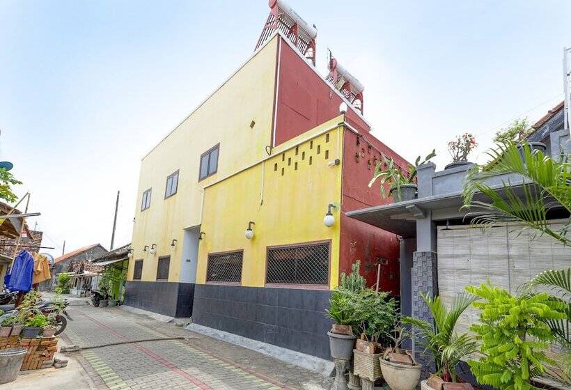 هتل Oyo 91773 Ab Homestay