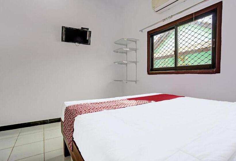 هتل Oyo 91773 Ab Homestay