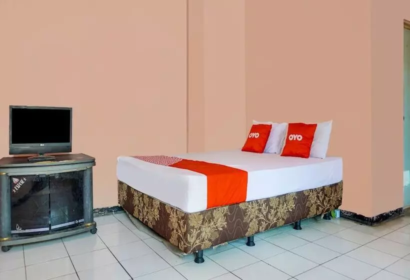 ホテル Spot On 91797 Mutiara Guest House
