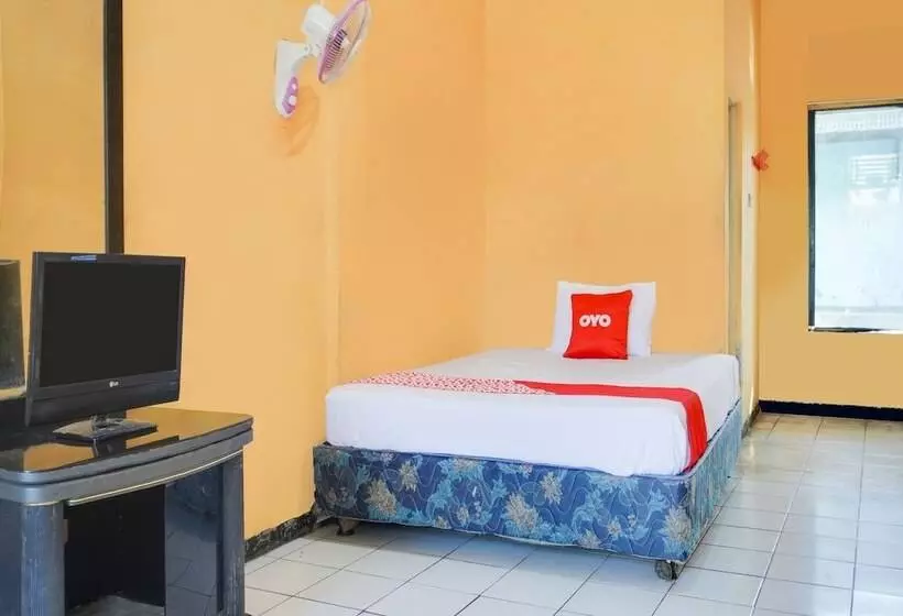 ホテル Spot On 91797 Mutiara Guest House