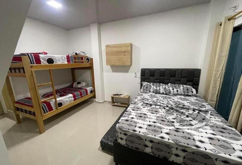 هتل Miradores del Paraiso