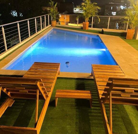 هتل Miradores del Paraiso