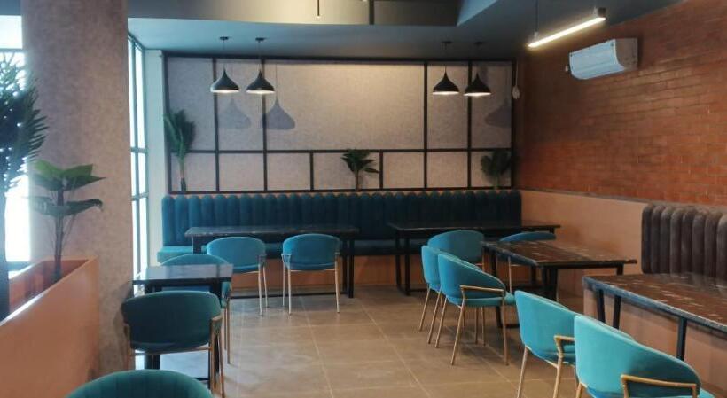 Отель The Coral Kanyakumari