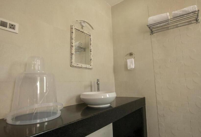 Отель The Coral Kanyakumari