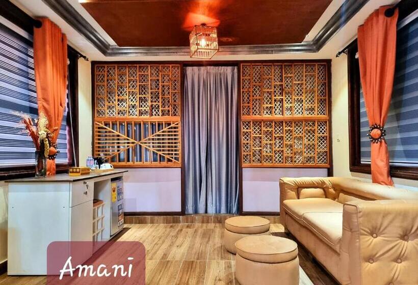 هتل Weycha Bayhouse