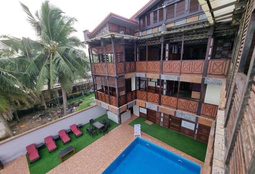 هتل Weycha Bayhouse