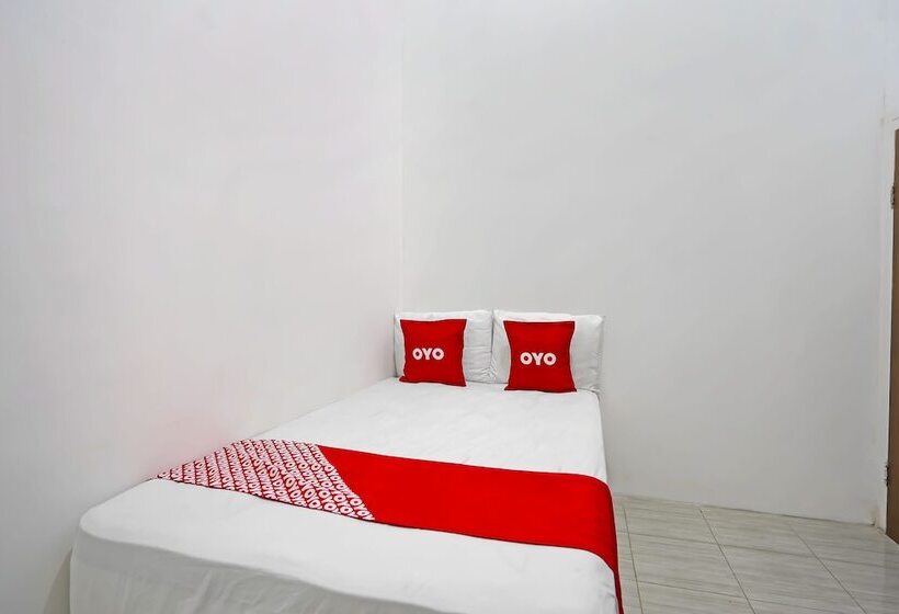هتل Oyo 91746 Kost Sedati Syariah