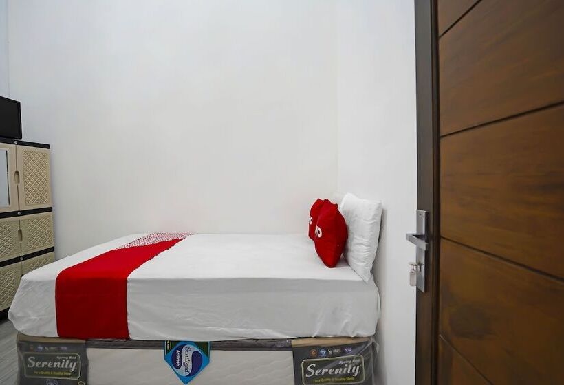 هتل Oyo 91746 Kost Sedati Syariah