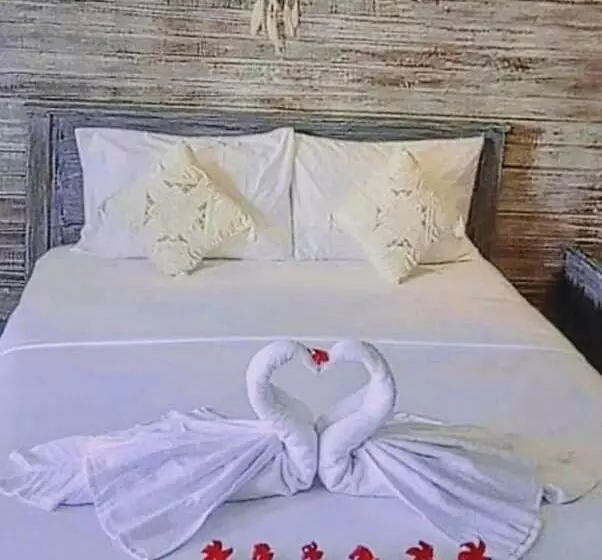 Aamiaismajoitus (B&B) Sarinah Beach   Bistro & Bungalow