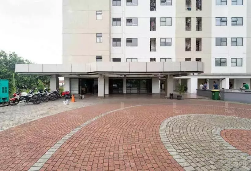 ホテル Redliving Apartemen 19 Avenue   Amanah Room