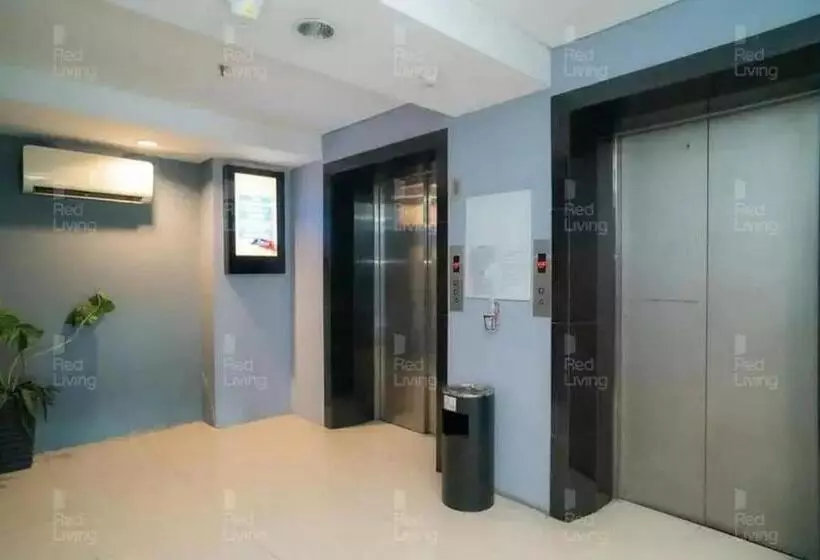 ホテル Redliving Apartemen 19 Avenue   Amanah Room