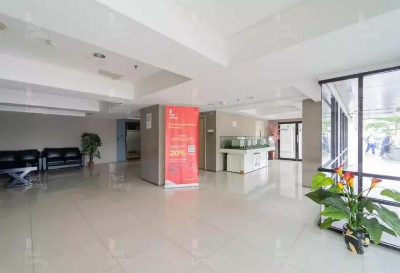 ホテル Redliving Apartemen 19 Avenue   Amanah Room