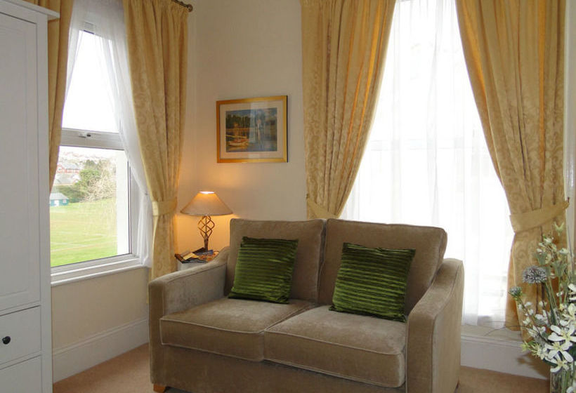 בית מלון כפרי Avenue Park Guest House