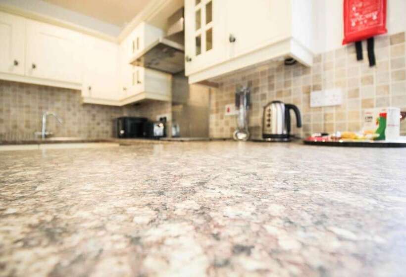 호텔 Blorenge House