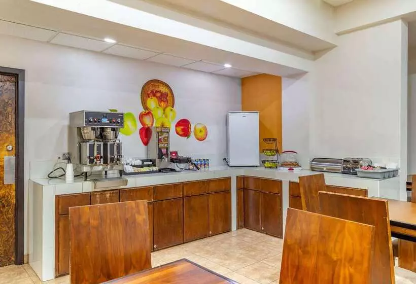 هتل Comfort Inn Chihuahua
