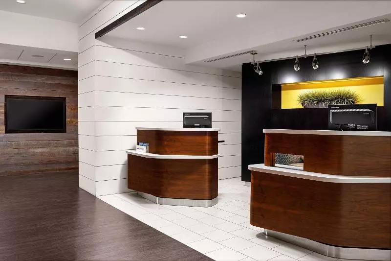 ホテル Courtyard By Marriott Charleston Summerville